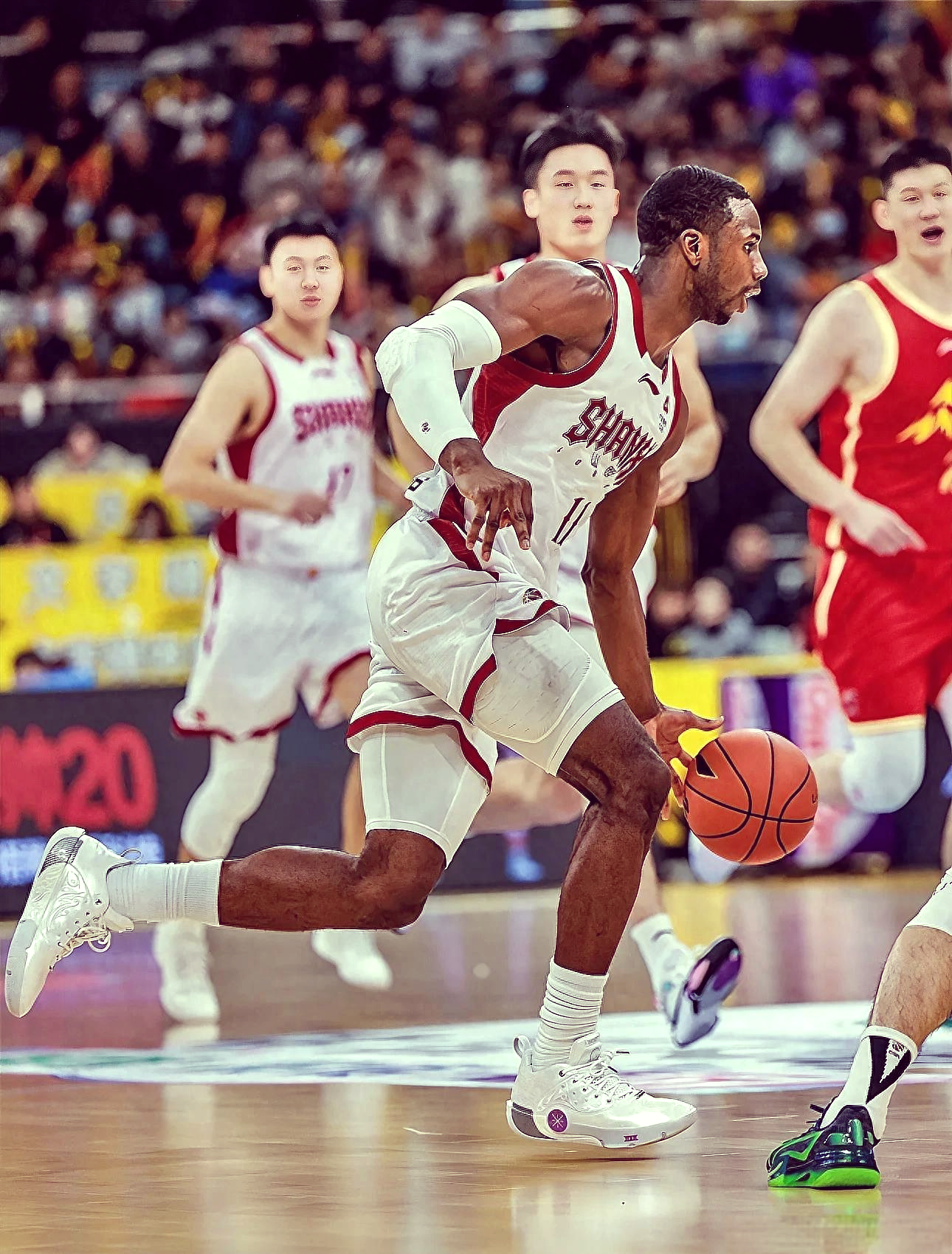 九游综合娱乐服务-关于今晚CBA季后赛焦点战；AC米兰迎来里程碑；质疑声仍在；身体对抗强度拉满的信息